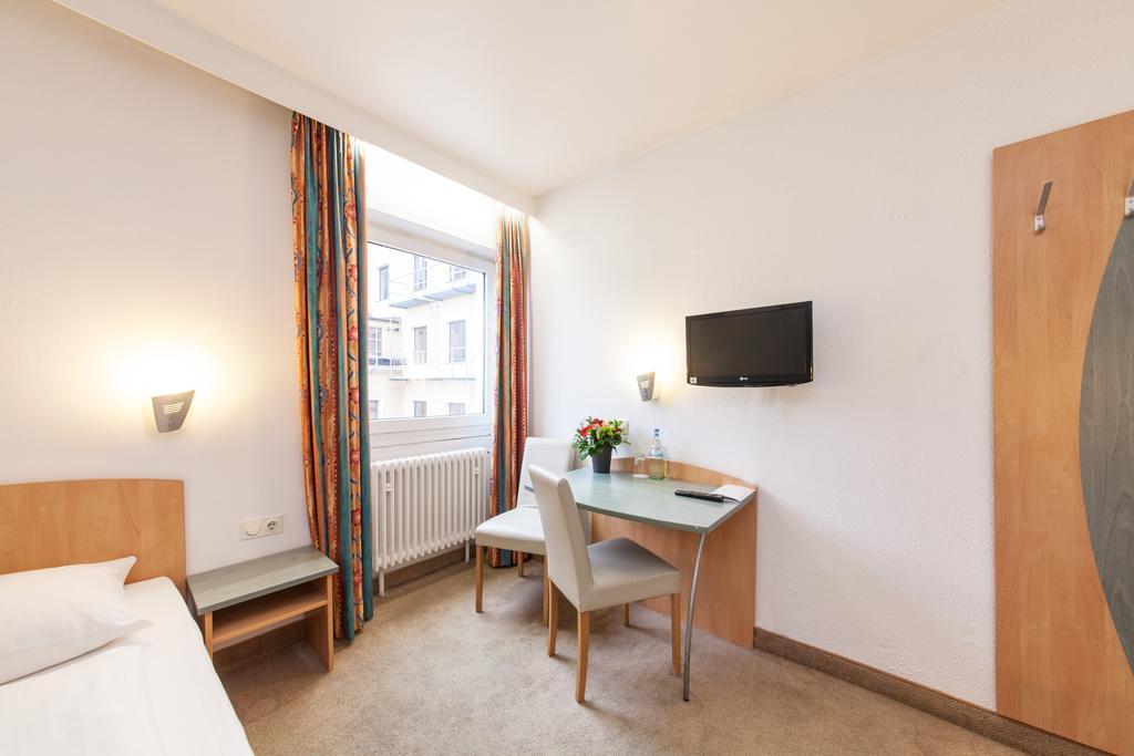 Sure Hotel By Best Western Muenchen Hauptbahnhof Εξωτερικό φωτογραφία